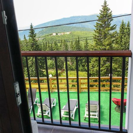Perla Muntilor Hotell Ranca Exteriör bild