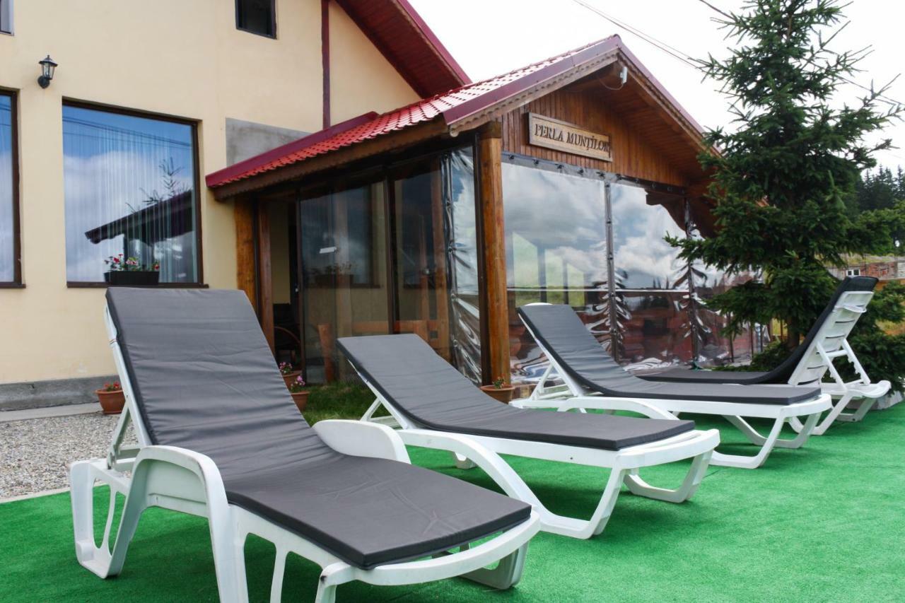 Perla Muntilor Hotell Ranca Exteriör bild